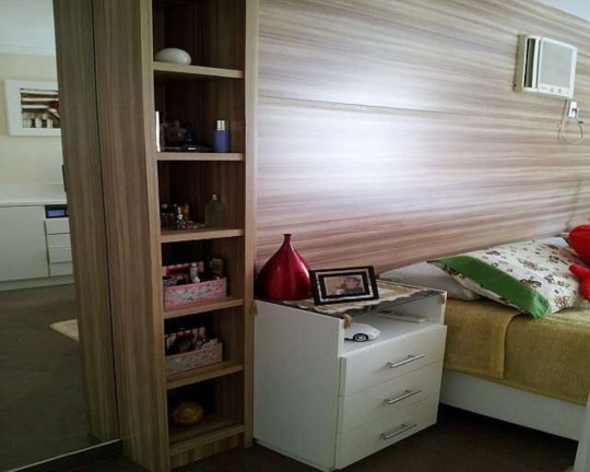 Imagem Apartamento com 3 Quartos à Venda, 156 m² em Morro Do Maluf - Guarujá