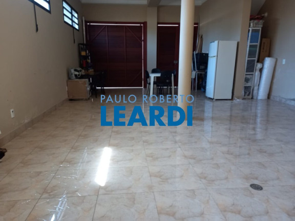 Sala Comercial para Alugar, 60 m² em Santa Teresinha - Santo André