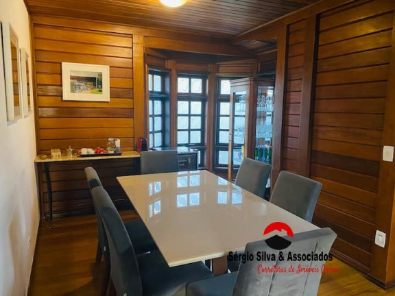Imagem Casa com 3 Quartos à Venda, 1.000 m² em Campos Do Jordão Imagem Casa com 3 Quartos à Venda, 1.000 m² em Campos Do Jordão