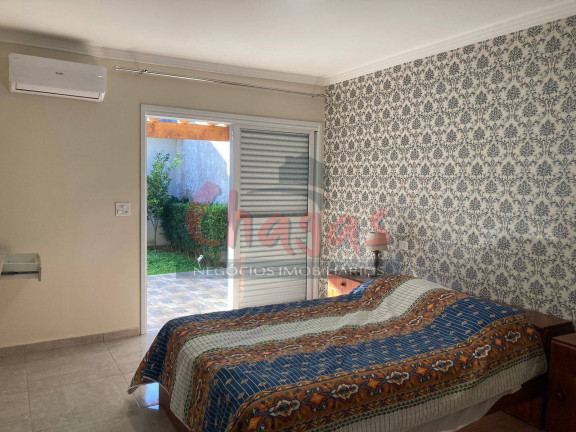 Imagem Sobrado com 4 Quartos à Venda, 460 m² em Centro - Caraguatatuba Imagem Sobrado com 4 Quartos à Venda, 460 m² em Centro - Caraguatatuba