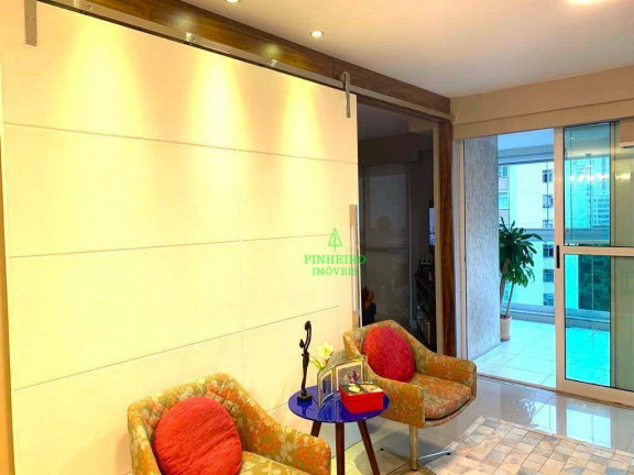 Imagem Apartamento com 4 Quartos à Venda, 140 m² em Icaraí - Niterói Imagem Apartamento com 4 Quartos à Venda, 140 m² em Icaraí - Niterói