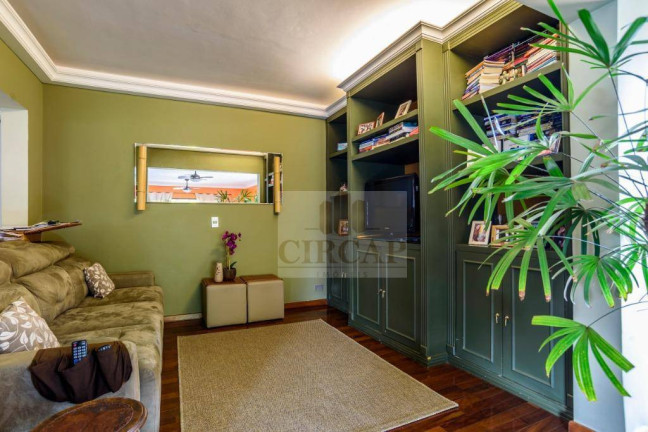 Imagem Apartamento com 4 Quartos à Venda, 210 m² em Moema - São Paulo