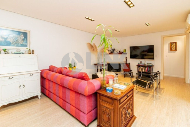 Imagem Apartamento com 3 Quartos à Venda, 114 m² em Higienópolis - Porto Alegre