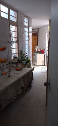 Imagem Casa com 4 Quartos à Venda, 220 m² em Centro - Jacareí Imagem Casa com 4 Quartos à Venda, 220 m² em Centro - Jacareí