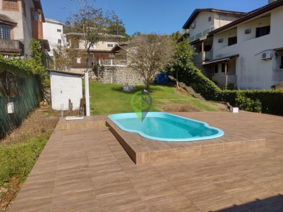 Casa com 4 Quartos à Venda, 240 m² em Morro De Nova Cintra - Santos