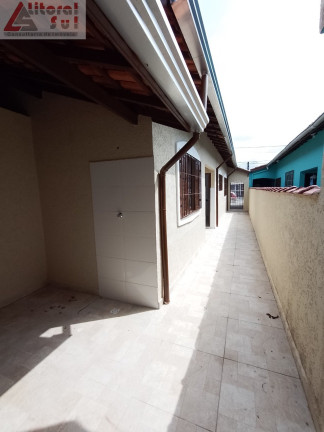 Imagem Casa com 2 Quartos à Venda, 71 m² em Maracanã - Praia Grande Imagem Casa com 2 Quartos à Venda, 71 m² em Maracanã - Praia Grande