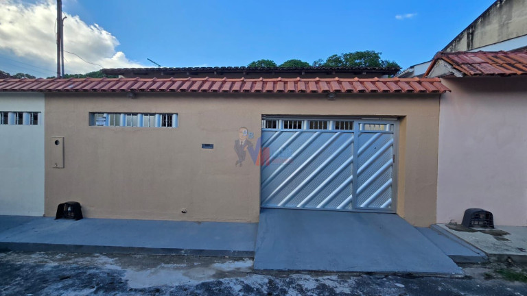 Imagem Casa com 4 Quartos à Venda, 120 m² em São José Operário - Manaus Imagem Casa com 4 Quartos à Venda, 120 m² em São José Operário - Manaus