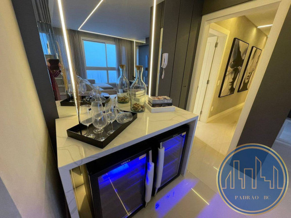 Imagem Apartamento com 3 Quartos à Venda, 240 m² em Centro - Balneário Camboriú Imagem Apartamento com 3 Quartos à Venda, 240 m² em Centro - Balneário Camboriú