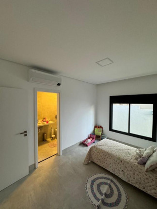 Imagem Casa com 3 Quartos à Venda, 525 m² em Condomínio Residencial Vila Jardim - Cuiabá
