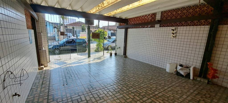 Casa com 2 Quartos à Venda, 90 m² em Mirim - Praia Grande