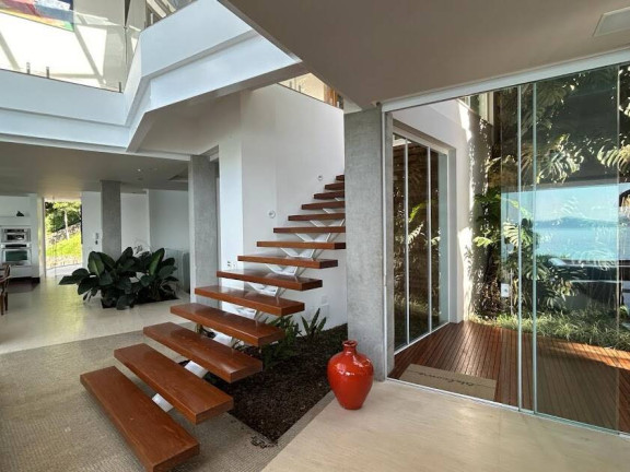 Imagem Casa com 6 Quartos à Venda, 1.100 m² em Praia Vermelha - Ubatuba
