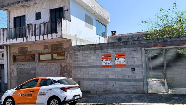 Sobrado com 3 Quartos à Venda, 129 m² em Centro - Poá