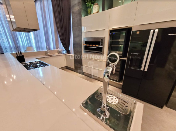 Imagem Apartamento com 3 Quartos à Venda, 172 m² em Centro - Balneário Camboriú Imagem Apartamento com 3 Quartos à Venda, 172 m² em Centro - Balneário Camboriú