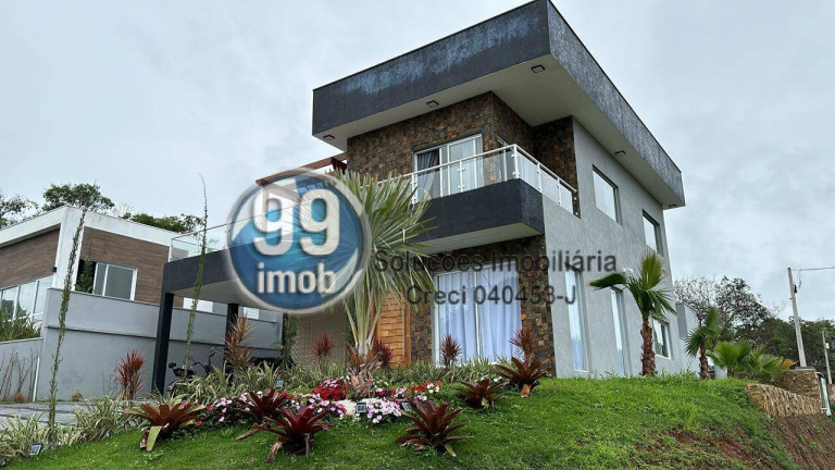 Imagem Casa com 3 Quartos à Venda, 213 m² em Ninho Verde Ii - Pardinho Imagem Casa com 3 Quartos à Venda, 213 m² em Ninho Verde Ii - Pardinho