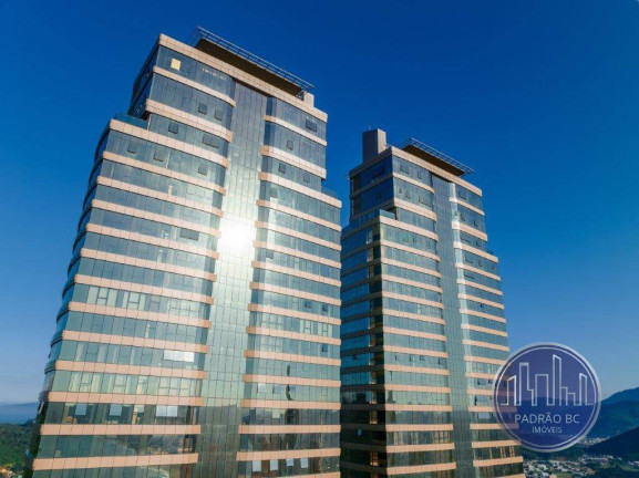 Imagem Apartamento com 4 Quartos à Venda, 261 m² em Centro - Balneário Camboriú Imagem Apartamento com 4 Quartos à Venda, 261 m² em Centro - Balneário Camboriú