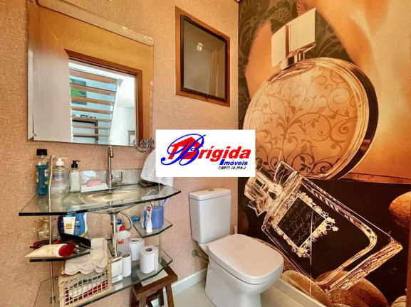 Imagem Casa de Condomínio com 3 Quartos à Venda, 357 m² em Chácara Das Paineiras - Carapicuíba