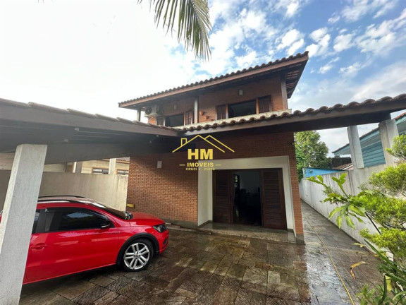 Sobrado com 5 Quartos à Venda, 300 m² em Vila Voturua - Sao Vicente