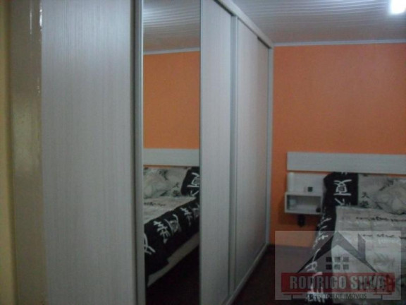 Imagem Casa com 3 Quartos à Venda,  em Parque Dos Maias - Porto Alegre