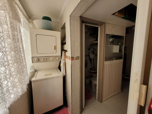 Imagem Apartamento com 2 Quartos à Venda, 80 m² em Pitangueiras - Guarujá Imagem Apartamento com 2 Quartos à Venda, 80 m² em Pitangueiras - Guarujá