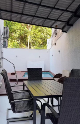 Imagem Casa com 3 Quartos à Venda, 200 m² em Ponta Negra - Manaus