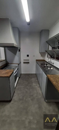 Imagem Casa com 3 Quartos à Venda, 300 m² em Alphaville - Barueri Imagem Casa com 3 Quartos à Venda, 300 m² em Alphaville - Barueri