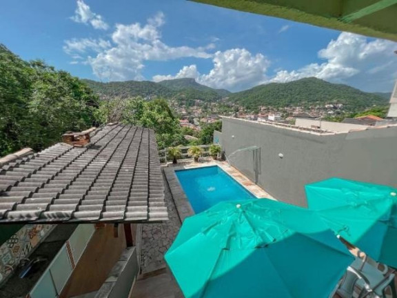 Imagem Casa com 3 Quartos à Venda, 730 m² em Itaipu - Niterói Imagem Casa com 3 Quartos à Venda, 730 m² em Itaipu - Niterói