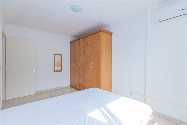 Imagem Apartamento com 2 Quartos à Venda, 78 m² em Centro Histórico - Porto Alegre