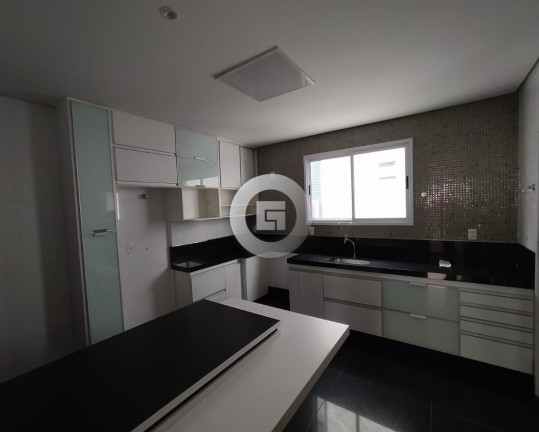 Imagem Apartamento com 3 Quartos à Venda, 132 m² em Centro - Montes Claros Imagem Apartamento com 3 Quartos à Venda, 132 m² em Centro - Montes Claros