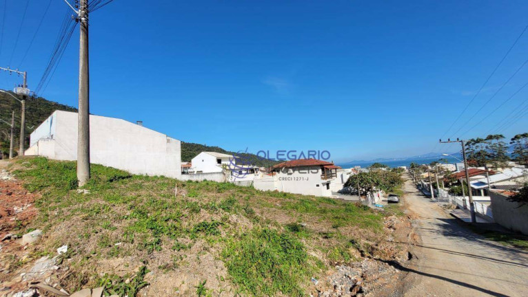 Imagem Terreno à Venda, 766 m² em Gravatá - Penha Imagem Terreno à Venda, 766 m² em Gravatá - Penha