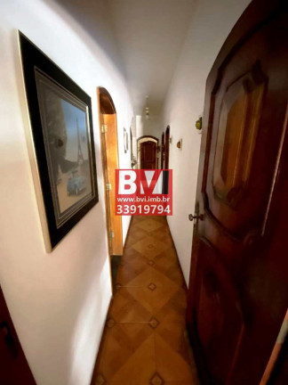 Imagem Casa com 3 Quartos à Venda, 373 m² em Rocha Miranda - Rio De Janeiro Imagem Casa com 3 Quartos à Venda, 373 m² em Rocha Miranda - Rio De Janeiro