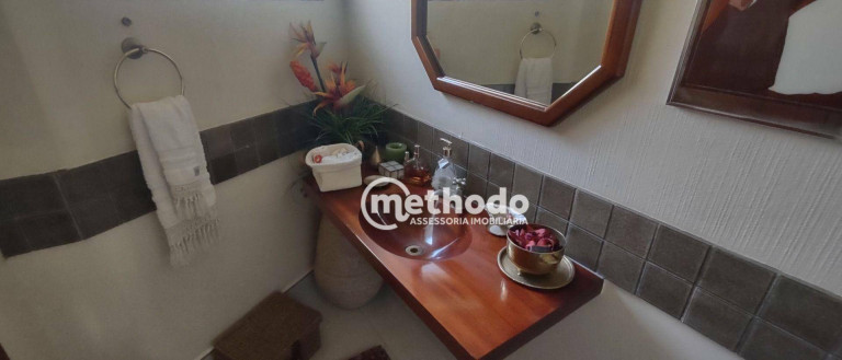 Imagem Casa com 5 Quartos à Venda, 365 m² em Nova Campinas - Campinas Imagem Casa com 5 Quartos à Venda, 365 m² em Nova Campinas - Campinas