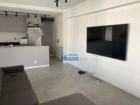 Imagem Apartamento com 3 Quartos à Venda, 124 m² em Pinheiros - São Paulo Imagem Apartamento com 3 Quartos à Venda, 124 m² em Pinheiros - São Paulo