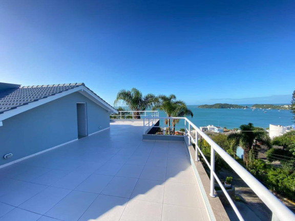 Imagem Casa de Condomínio com 3 Quartos à Venda, 337 m² em Bombinhas - Bombinhas Imagem Casa de Condomínio com 3 Quartos à Venda, 337 m² em Bombinhas - Bombinhas