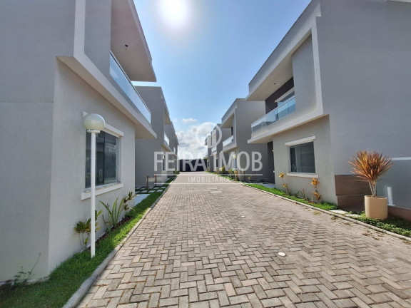 Casa com 3 Quartos para Alugar, 100 m² em Miragem - Lauro De Freitas