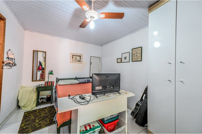 Imagem Casa de Condomínio com 4 Quartos à Venda, 140 m² em Santa Tereza - Porto Alegre Imagem Casa de Condomínio com 4 Quartos à Venda, 140 m² em Santa Tereza - Porto Alegre