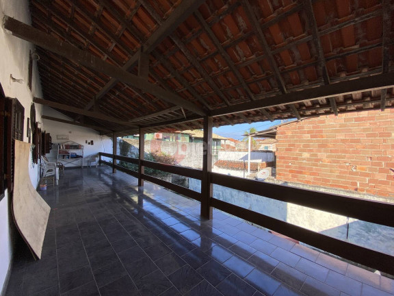 Imagem Casa com 3 Quartos à Venda, 450 m² em Parque Burle - Cabo Frio