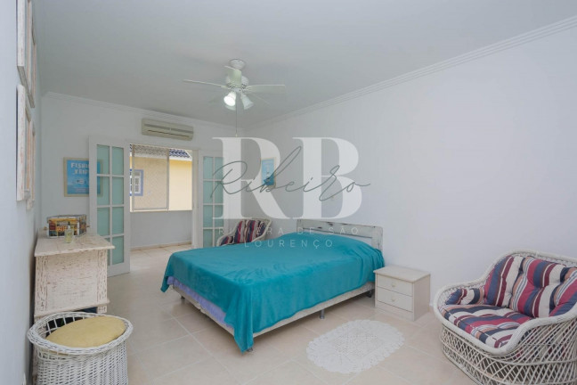 Imagem Imóvel com 4 Quartos à Venda,  em Riviera - Bertioga