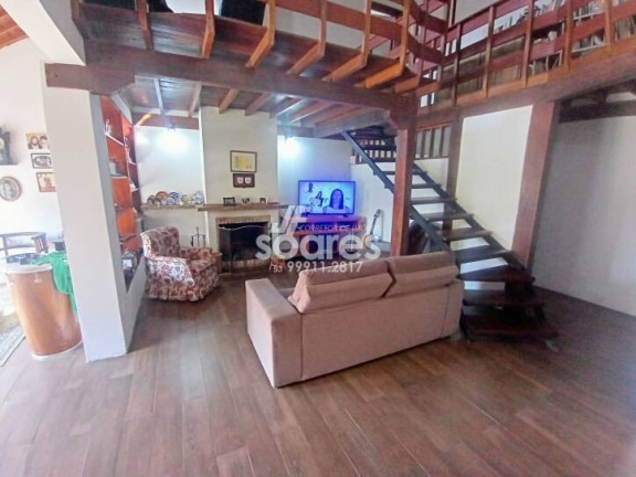 Imagem Sobrado com 3 Quartos à Venda, 247 m² em Areal - Pelotas Imagem Sobrado com 3 Quartos à Venda, 247 m² em Areal - Pelotas