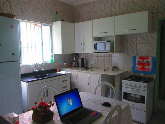 Imagem Casa com 2 Quartos à Venda, 98 m² em Itaguai - Itanhaem