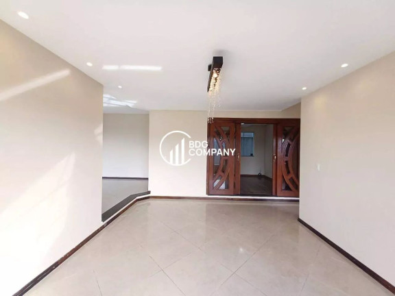 Imagem Sobrado com 3 Quartos à Venda, 195 m² em Alto Da Glória - Irati