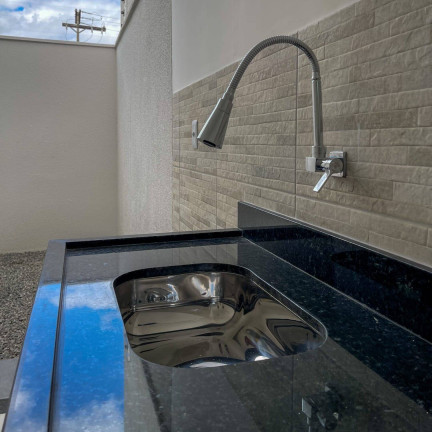 Imagem Casa com 1 Quarto à Venda, em Papagaio - Feira De Santana Imagem Casa com 1 Quarto à Venda, em Papagaio - Feira De Santana