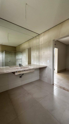 Imagem Sobrado com 4 Quartos à Venda, 440 m² em Ribeirão Do Lipa - Cuiabá