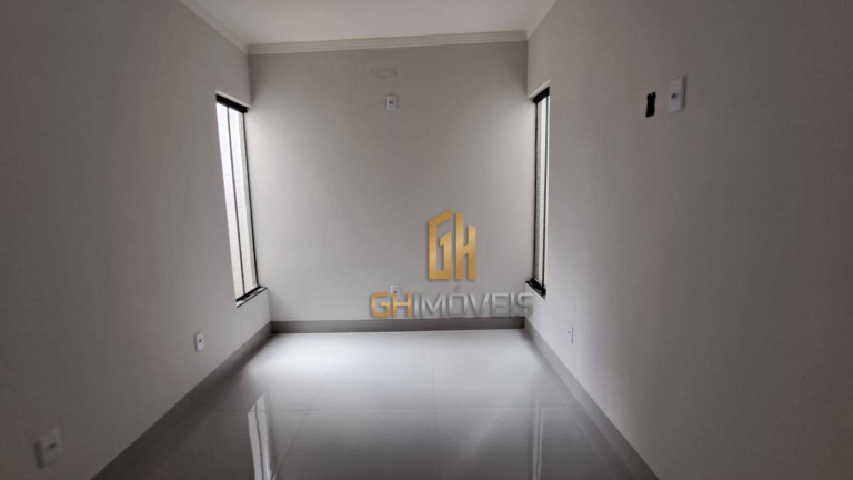 Imagem Casa com 3 Quartos à Venda, 121 m² em Lorena Park - Goiânia Imagem Casa com 3 Quartos à Venda, 121 m² em Lorena Park - Goiânia