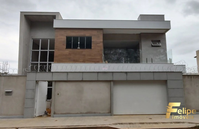 Imagem Casa com 3 Quartos à Venda, 175 m² em Itapebussu - Guarapari