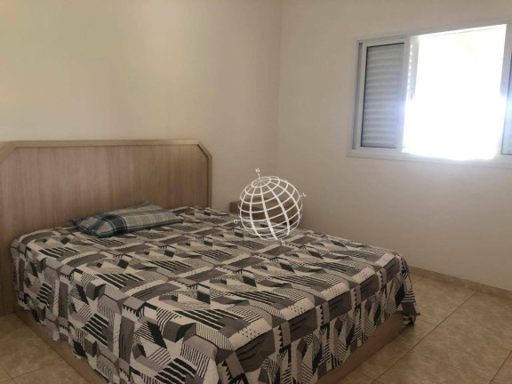 Imagem Casa com 3 Quartos à Venda, 210 m² em Usina - Atibaia