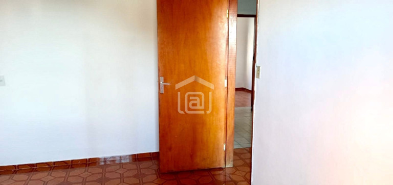 Imagem Casa com 3 Quartos à Venda, 130 m² em Parque Das Nações - Poços De Caldas