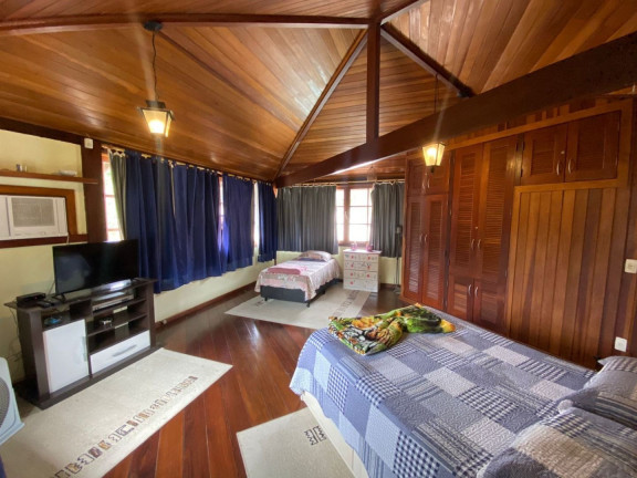 Imagem Casa com 4 Quartos à Venda, 160 m² em Albuquerque - Teresópolis Imagem Casa com 4 Quartos à Venda, 160 m² em Albuquerque - Teresópolis