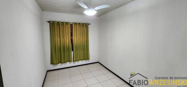 Imagem Sobrado com 4 Quartos para Alugar, 200 m² em Anita Garibaldi - Joinville