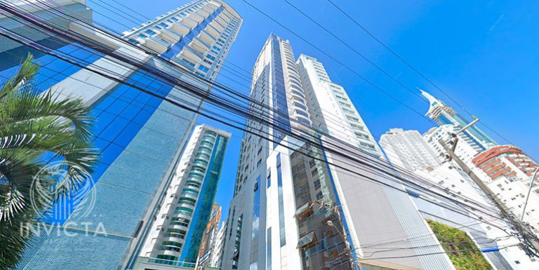 Imagem Apartamento com 3 Quartos à Venda, 246 m² em Barra Sul - Balneário Camboriú Imagem Apartamento com 3 Quartos à Venda, 246 m² em Barra Sul - Balneário Camboriú