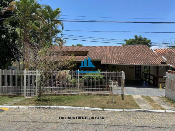 Casa com 5 Quartos à Venda, 220 m² em Badu - Niterói